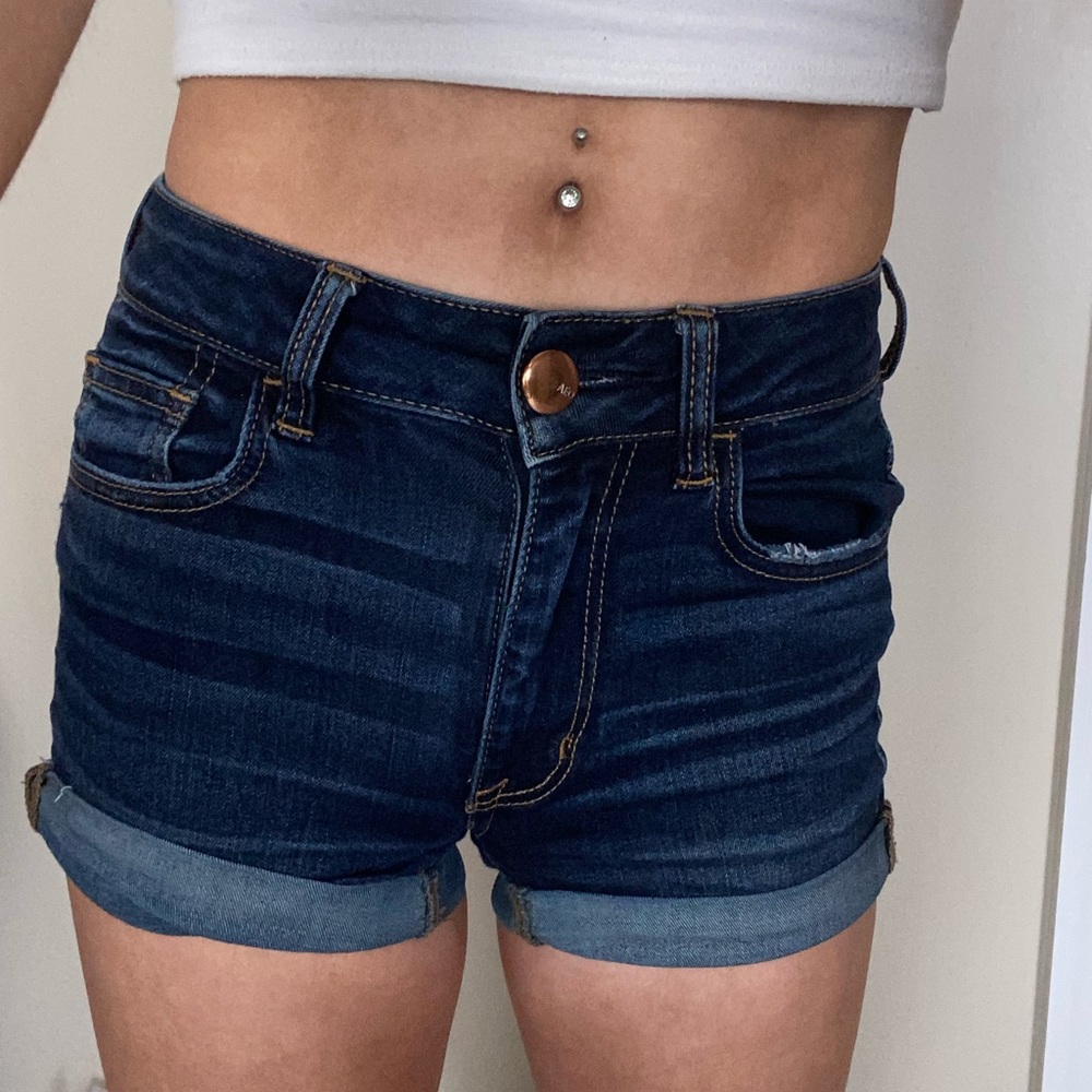 denim shorts - Picture 4 of 5